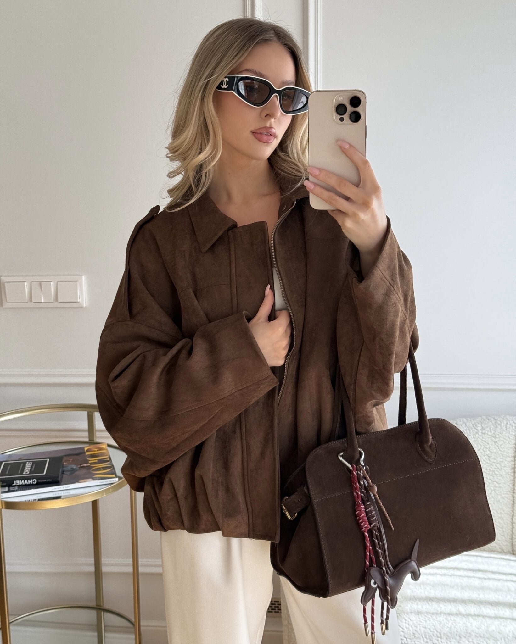 Vintage Suede Bomberjacke in Oliv Eleganter Stil und Zeitloses Design-Jackets-Vera Lusso